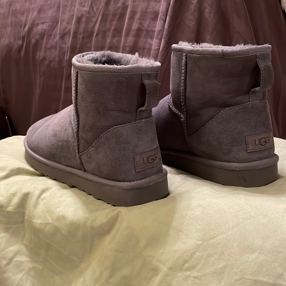 UGG Grey Classic Mini II Boot Womens Size 10.